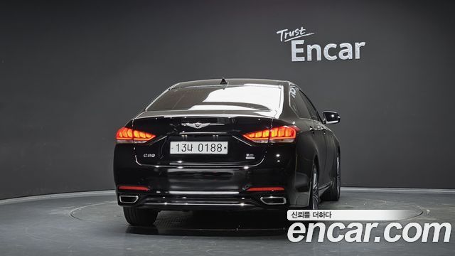 Genesis G80 3.3 GDI AWD Luxury 2017 — фото 4