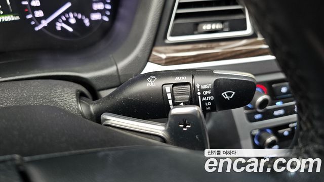 Genesis G80 3.3 GDI AWD Luxury 2017 — фото 26