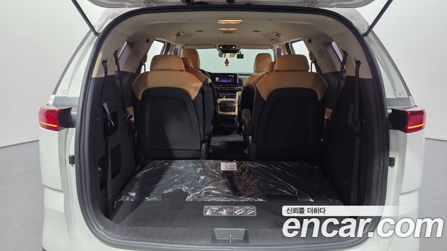 Kia Carnival (IV) Gasoline 9-Seater Prestige 2023 — фото 15