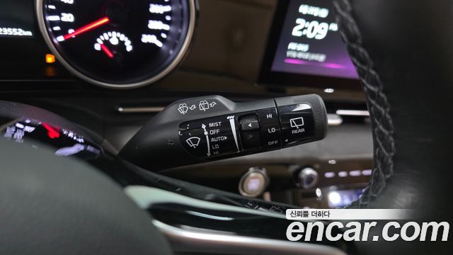 Kia Carnival (IV) Gasoline 9-Seater Prestige 2023 — фото 19