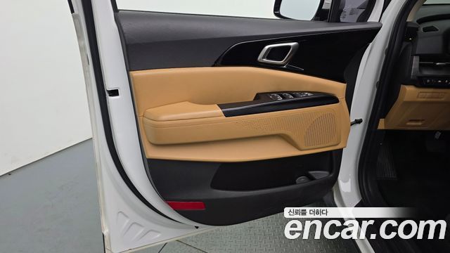 Kia Carnival (IV) Gasoline 9-Seater Prestige 2023 — фото 25
