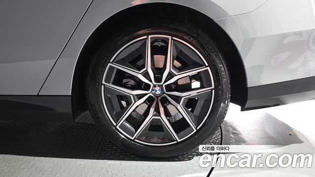 BMW 5 Series (G60) 520i M Sport 2024 — фото 21