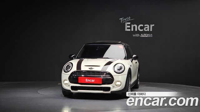 MINI Cooper S Standard Third Generation 2017 — фото 3