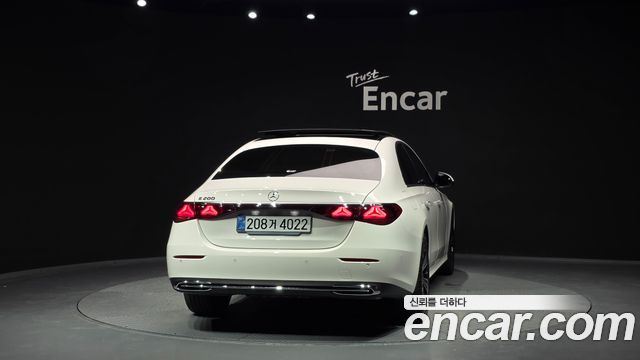 Mercedes-Benz E-Class (W214) E200 Avantgarde 2025 — фото 4