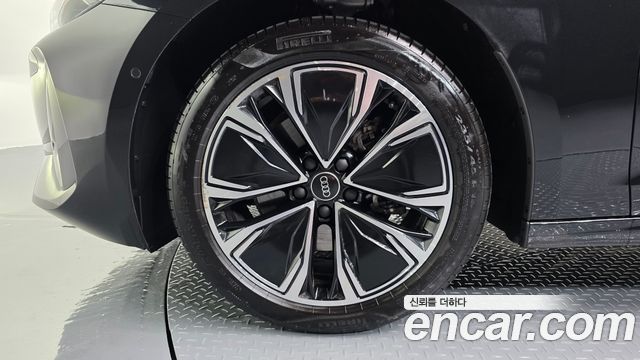 Audi A5 (B10) 40 TFSI Quattro Advanced 2025 — фото 5