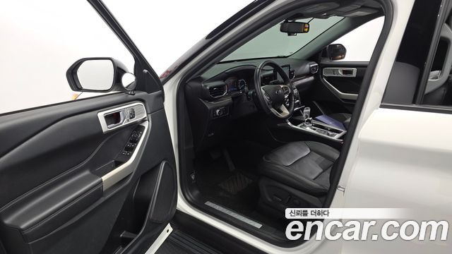 Ford Explorer (VI) 3.0 PHEV 2021 — фото 10