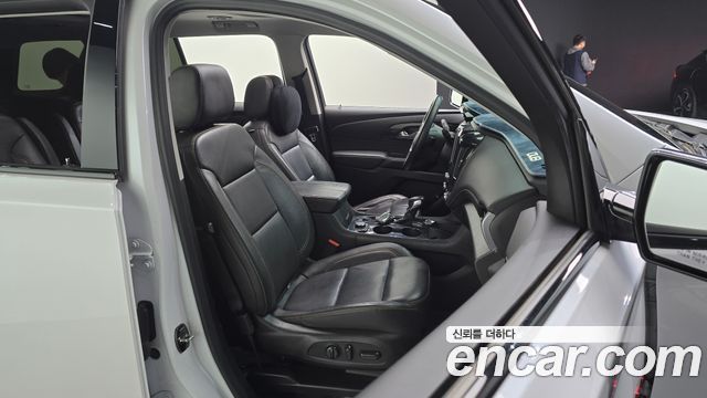 Chevrolet Traverse 3.6 AWD Redline 2021 — фото 11