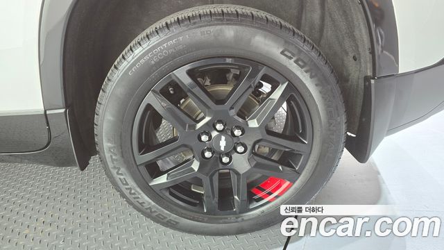 Chevrolet Traverse 3.6 AWD Redline 2021 — фото 21