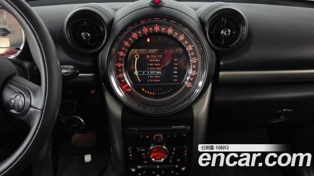 MINI Cooper D Countryman ALL4 1st 2016 — фото 14