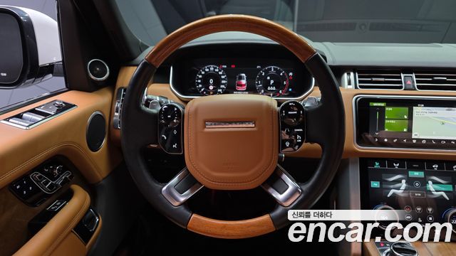 Land Rover Range Rover (IV) 4.4 SDV8 AB LWB DIESEL 2019 — фото 13