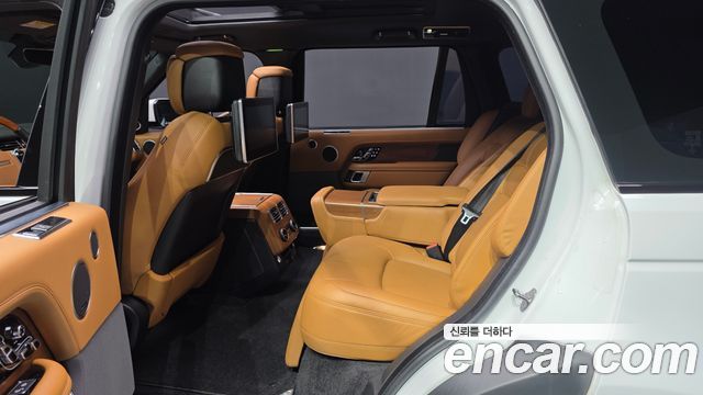 Land Rover Range Rover (IV) 4.4 SDV8 AB LWB DIESEL 2019 — фото 26