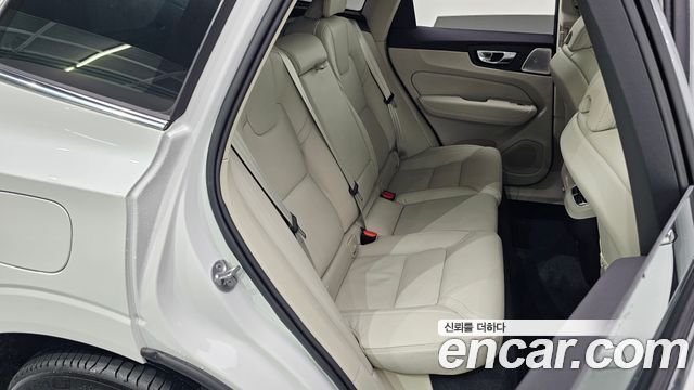 Volvo XC60 (II) B5 Ultra Bright Air Sus 2026 — фото 11