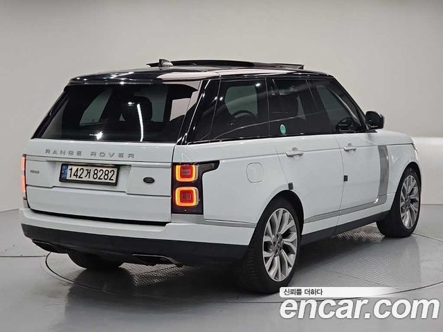 Land Rover Range Rover (IV) 4.4 SDV8 AB DIESEL 2018 — фото 4