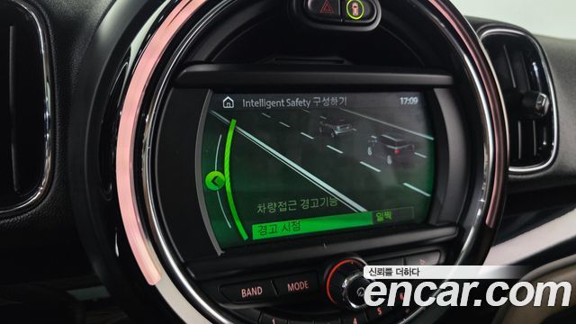 MINI Cooper Countryman Standard 2nd 2020 — фото 19