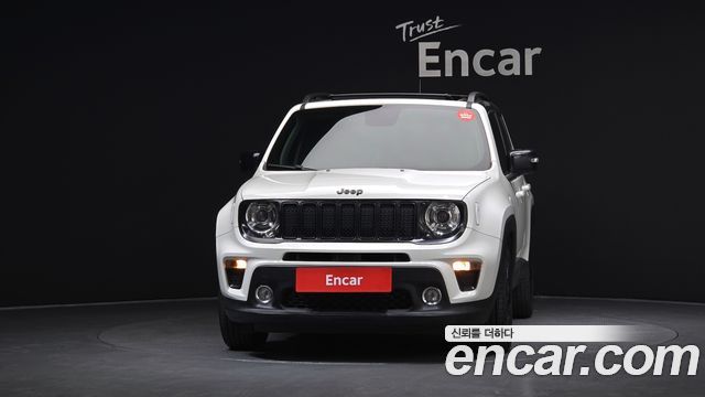 Jeep Renegade 2.4 Limited 2019 — фото 3