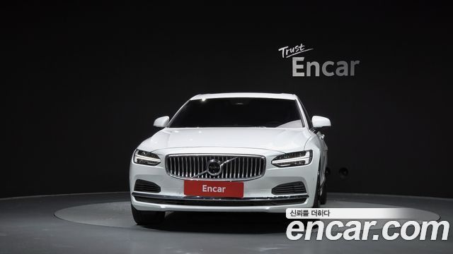 Volvo S90 T8 AWD Ultimate Bright 2023 — фото 3
