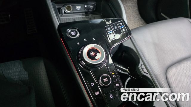 Kia Sportage (V) Gasoline 1.6 Turbo 2WD Signature 2024 — фото 9