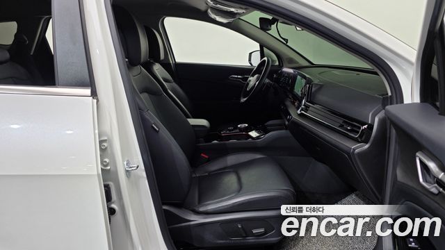 Kia Sportage (V) Gasoline 1.6 Turbo 2WD Signature 2024 — фото 11