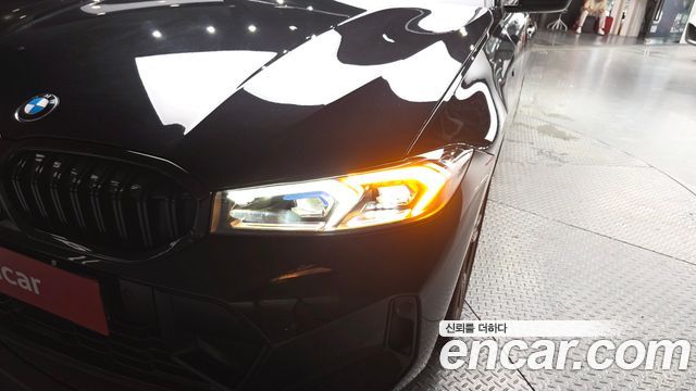 BMW 3 Series (G20) 320i M Sport 2024 — фото 28