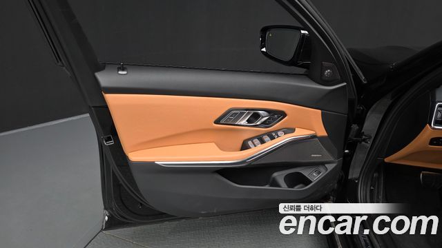 BMW 3 Series (G20) 320i M Sport 2024 — фото 30
