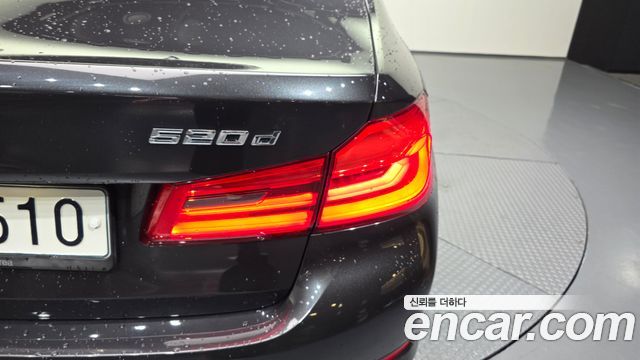 BMW 5 Series (G30) 520d Luxury Plus 2019 — фото 23