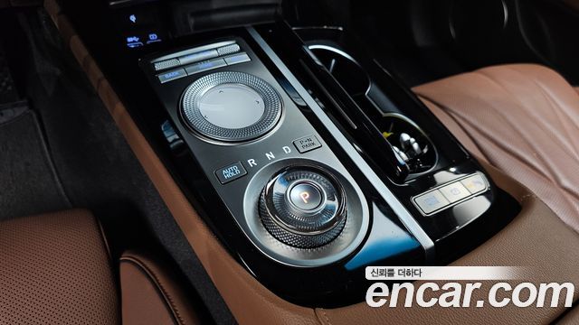 Genesis G80 (RG3) Gasoline 2.5 Turbo AWD 2022 — фото 9