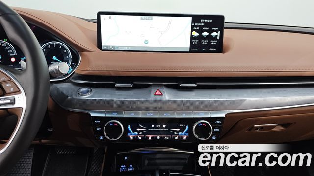 Genesis G80 (RG3) Gasoline 2.5 Turbo AWD 2022 — фото 17
