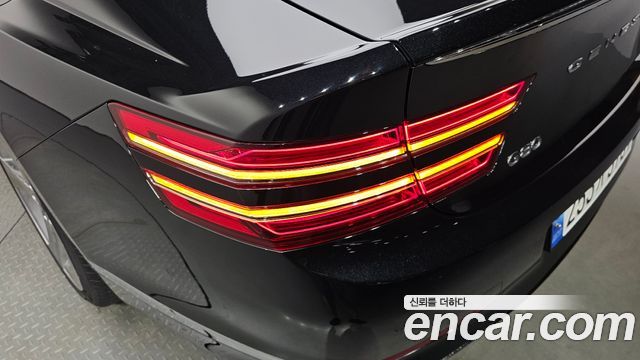 Genesis G80 (RG3) Gasoline 2.5 Turbo AWD 2022 — фото 29
