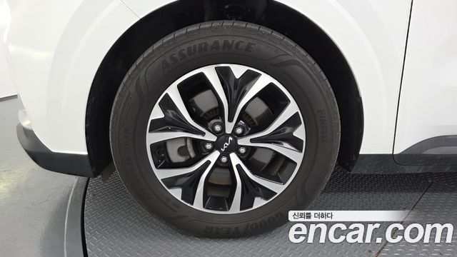 Kia Carnival (IV) Diesel 9-Seater Prestige 2023 — фото 5