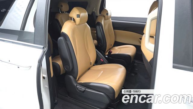 Kia Carnival (IV) Diesel 9-Seater Prestige 2023 — фото 11