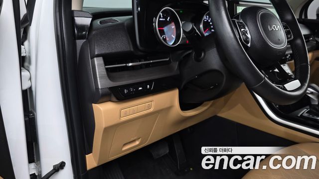 Kia Carnival (IV) Diesel 9-Seater Prestige 2023 — фото 13