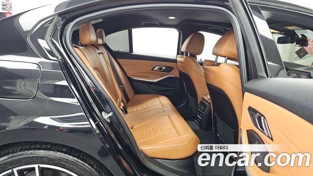 BMW 3 Series (G20) 330i M Sport 2019 — фото 12