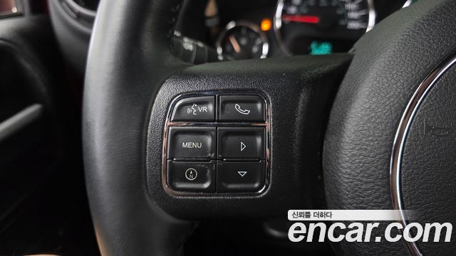Jeep Wrangler (JK) 3.6 Sport 2Door 2017 — фото 17