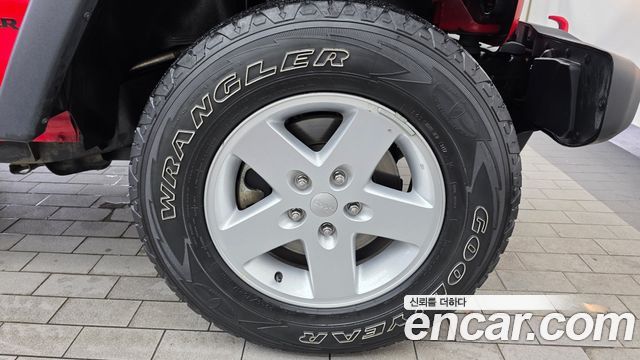 Jeep Wrangler (JK) 3.6 Sport 2Door 2017 — фото 21