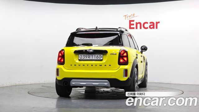 MINI Cooper Countryman Online Exclusive 2nd 2021 — фото 4