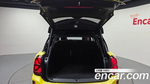 MINI Cooper Countryman Online Exclusive 2nd 2021 — фото 24
