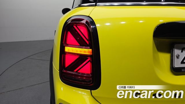 MINI Cooper Countryman Online Exclusive 2nd 2021 — фото 29