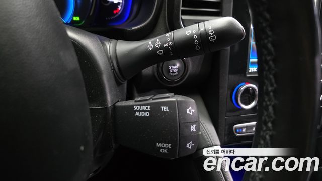 Renault Korea QM6 2.0 GDe PREMIERE 2WD 2021 — фото 23
