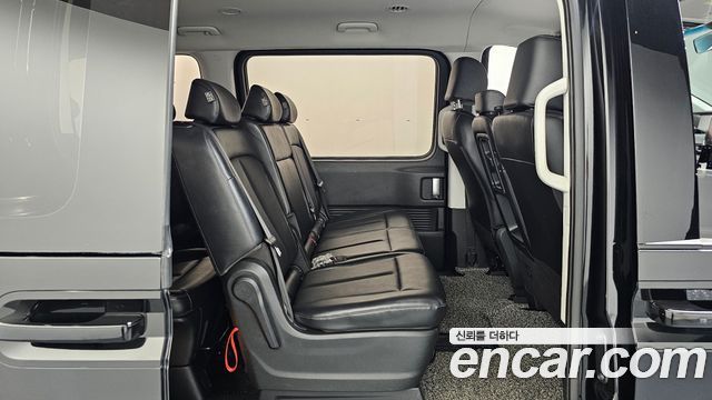 Hyundai Staria Tourer 11-Seater Modern 2022 — фото 12