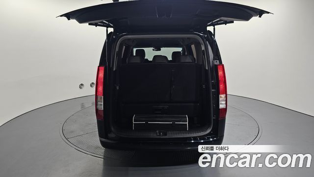 Hyundai Staria Tourer 11-Seater Modern 2022 — фото 20