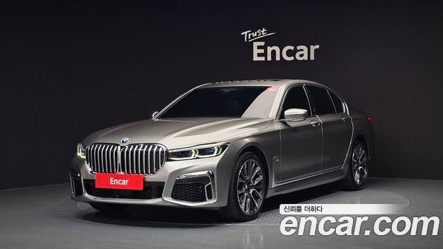 BMW 7 Series (G11) 740i M Sport