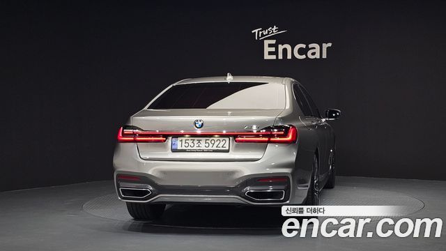 BMW 7 Series (G11) 740i M Sport 2020 — фото 4