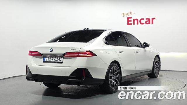 BMW 5 Series (G60) 520i M Sport 2025 — фото 2