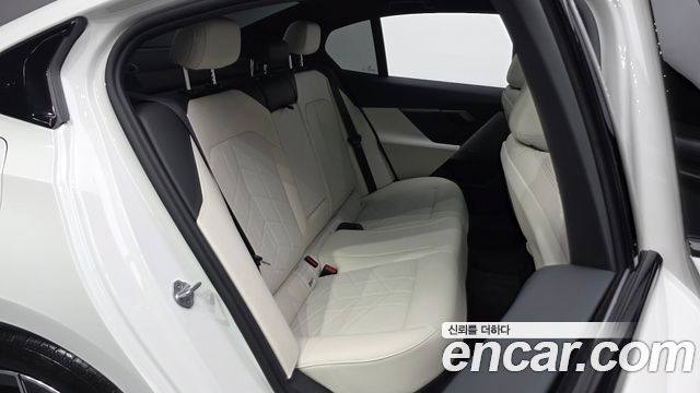 BMW 5 Series (G60) 520i M Sport 2025 — фото 11