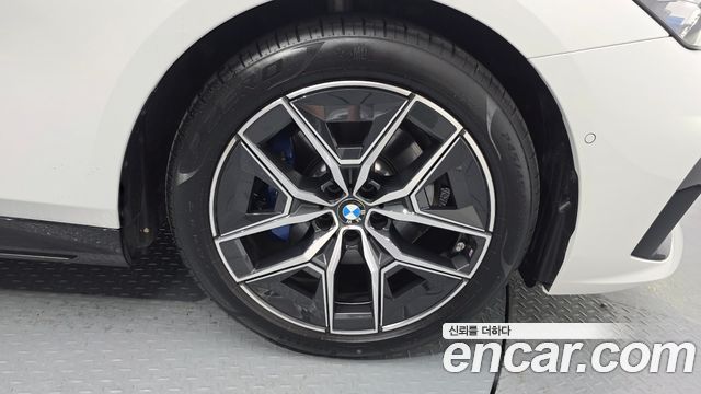 BMW 5 Series (G60) 520i M Sport 2025 — фото 21