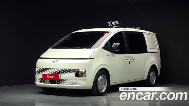 Hyundai Staria Cargo 5-Seater Smart 2022 — фото 1
