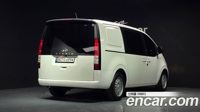Hyundai Staria Cargo 5-Seater Smart 2022 — фото 2