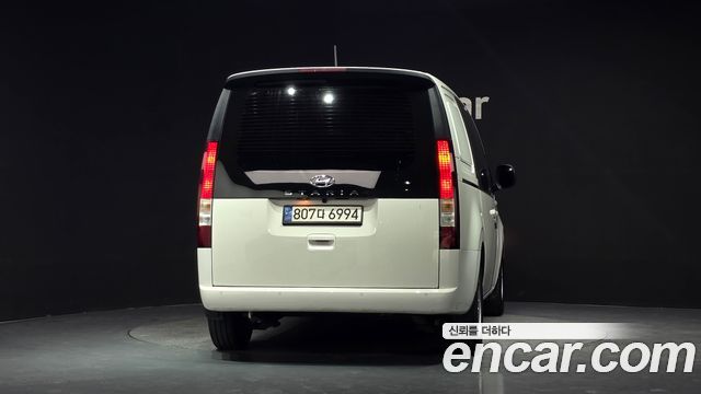 Hyundai Staria Cargo 5-Seater Smart 2022 — фото 4