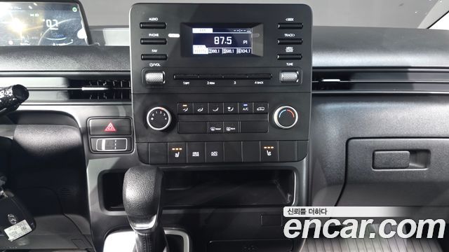 Hyundai Staria Cargo 5-Seater Smart 2022 — фото 14