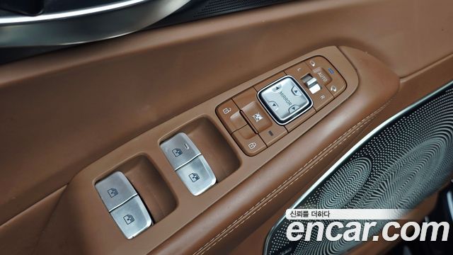 Genesis G90 5.0 AWD Prestige 2019 — фото 15